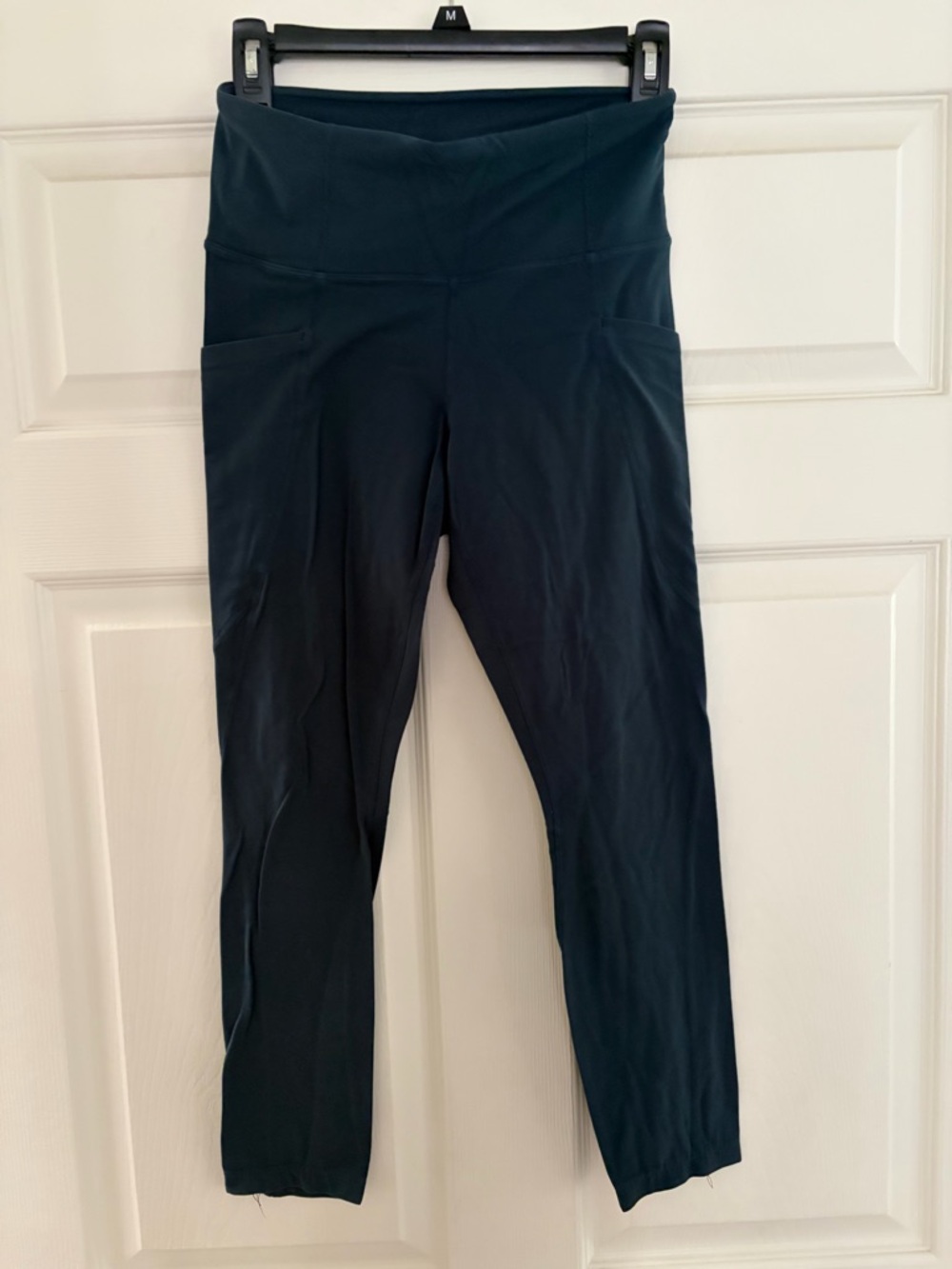 Athleta Elation 7/8 Leggings with Side Pockets - Teal Blue - Picture 2 of 4